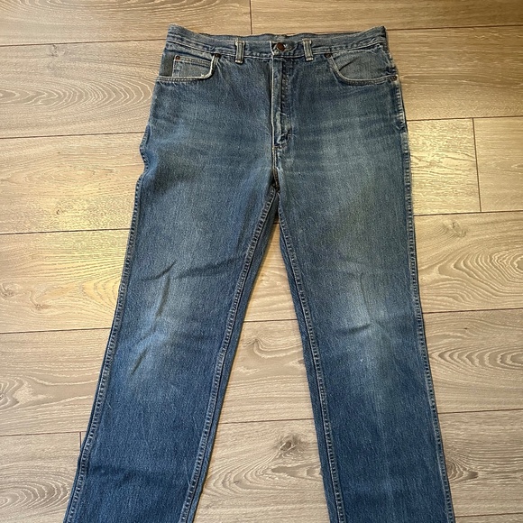 1980s Retro Calvin Klein Straight Fit Talon Zip Medium Wash Jeans - Picture 4 of 7